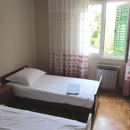 In With Balcony, Air Conditioning, Wi-fi * Vodice