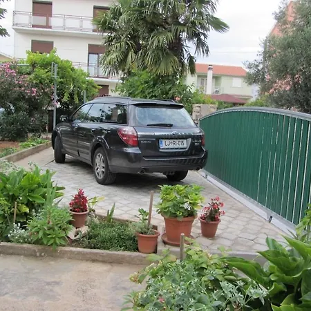 In With Balcony, Air Conditioning, Wi-fi