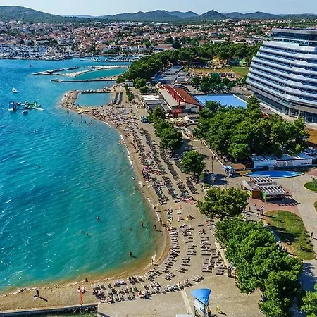 In With Balcony, Air Conditioning, Wi-fi Apartment Vodice