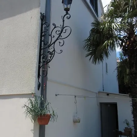 In With Balcony, Air Conditioning, Wi-fi Vodice